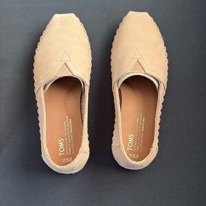TOMS Classic Nubuck Rope Sole